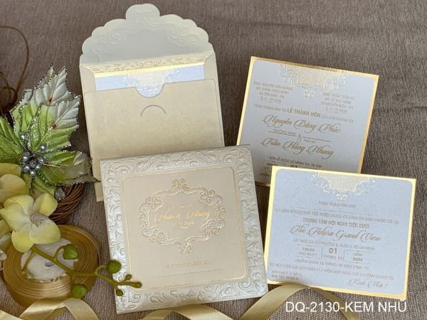 Thiệp cưới sang trọng hiện đại DQ-2130 - Kem nhũ